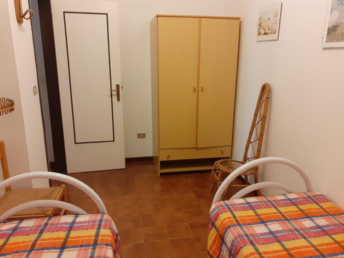 Faro 23 Apartment Lido delle Nazioni Ngoại thất bức ảnh